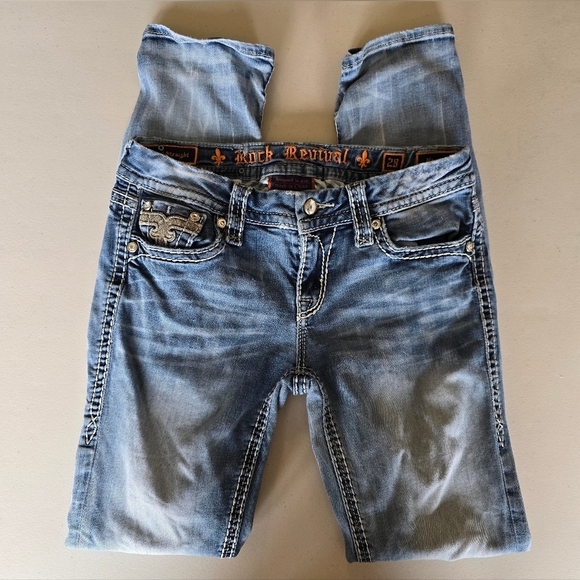 Rock Revival Nancy Cuffed Straight Women's Light Wash Jeans Sz 28 - Picture 1 of 7